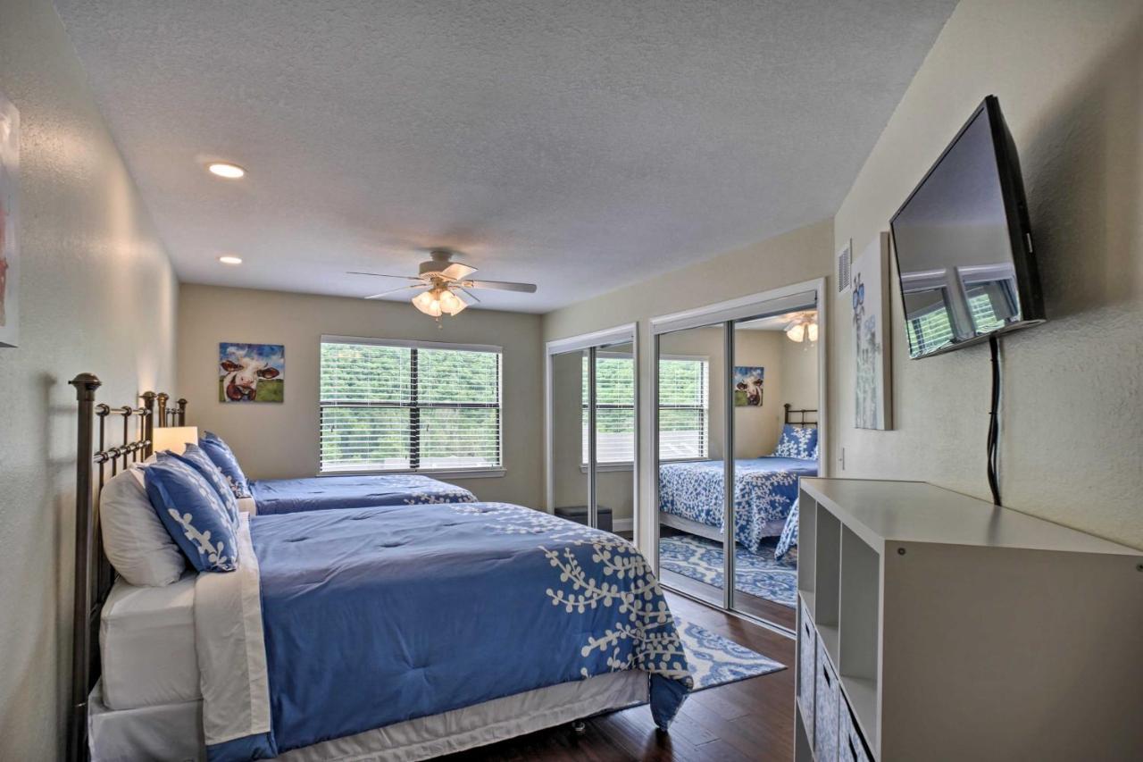 Branson Condo With Pool Access, Walk To Fishing Экстерьер фото